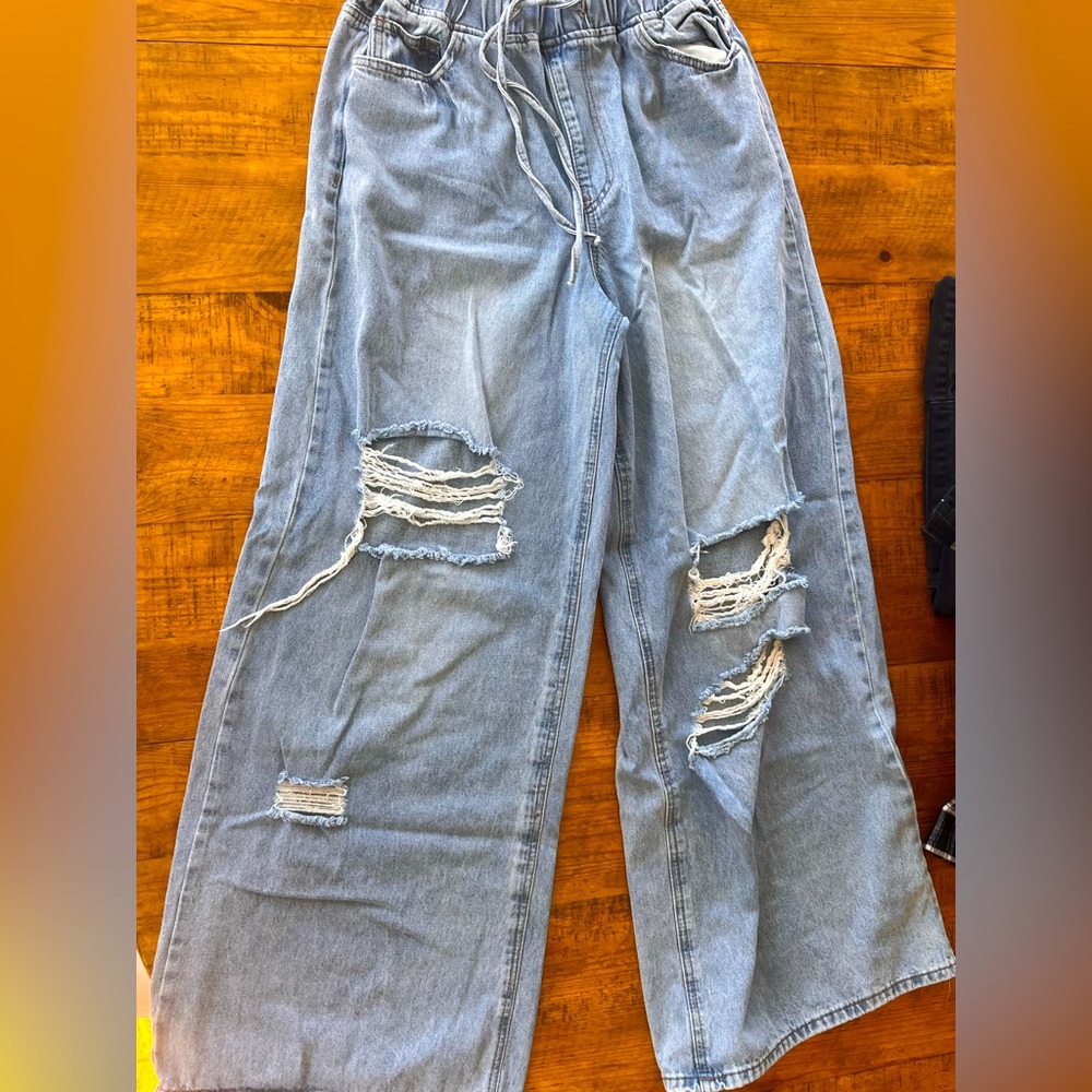 Forever 21 high-waisted ripped tie-front lt. blue jeans